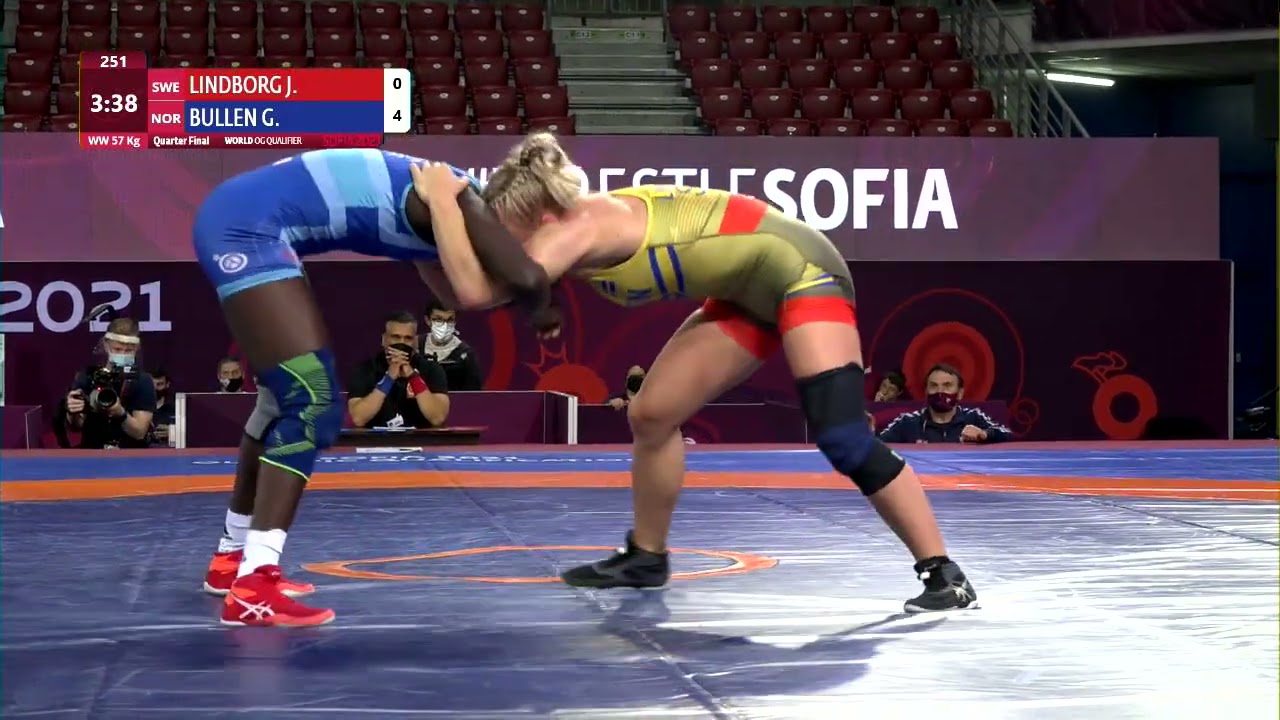 1/4 WW - 57 kg: J. LINDBORG (SWE) v. G. BULLEN (NOR)