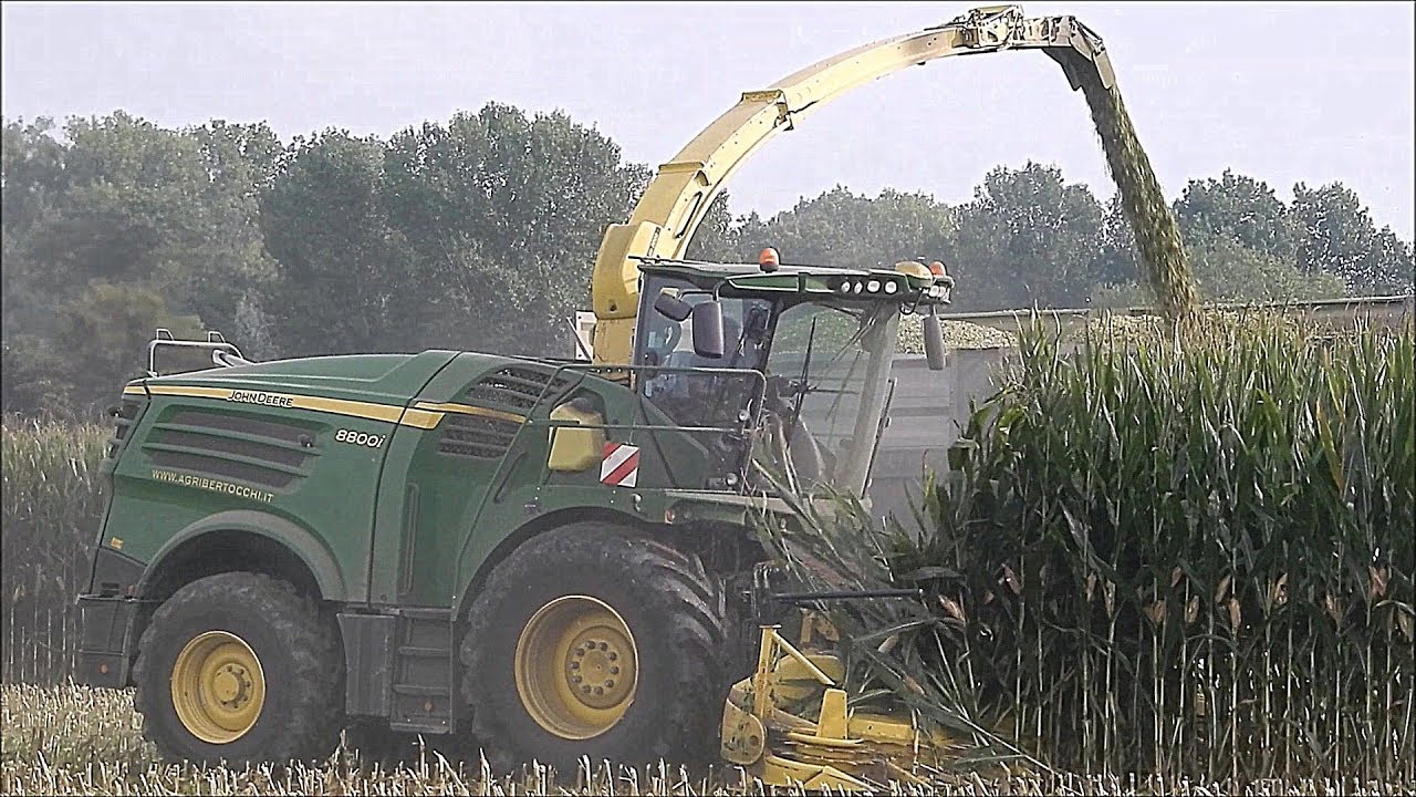 New JD 8800i + Kemper 475 Plus & 3 Vaia trailers - Corn silage 2018