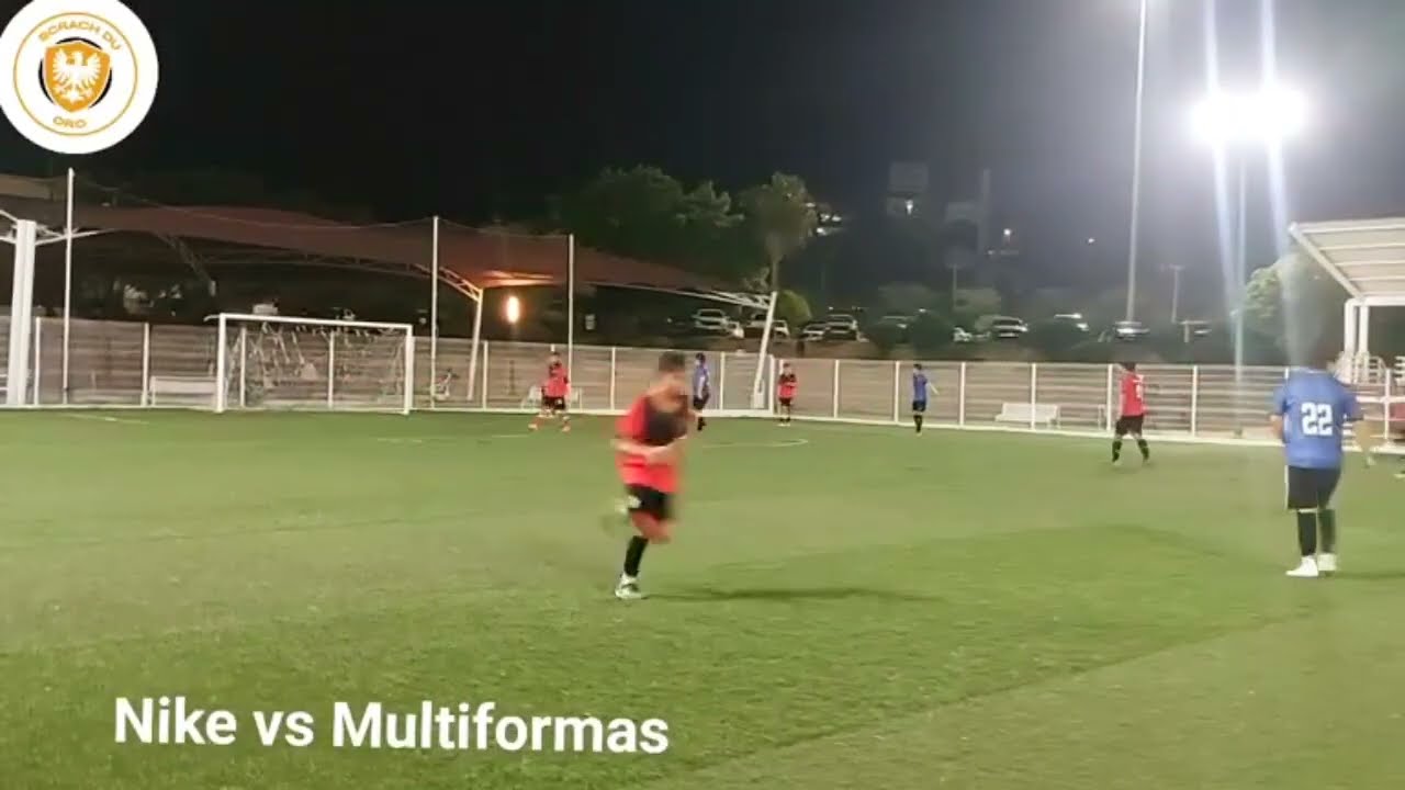 exceso de buen futbol con los jugadores de Nike y multiformas jugadas HD balón mx, goles y atajadas
