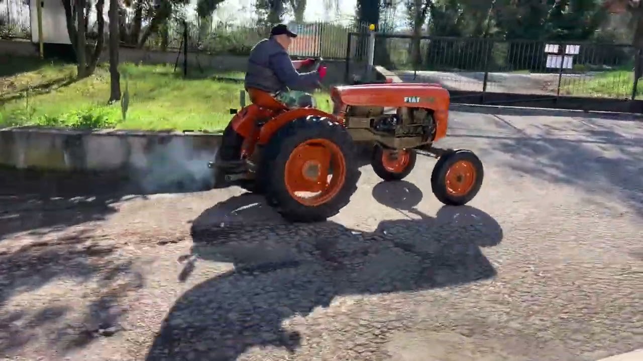 Trattore Fiat 211R