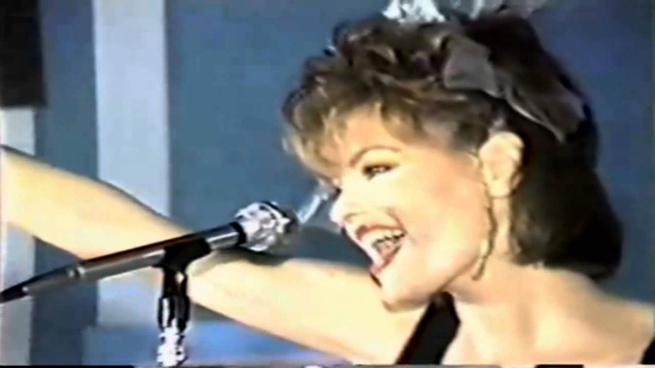 Peggy & The Pills - Nobody's Bride (1984)