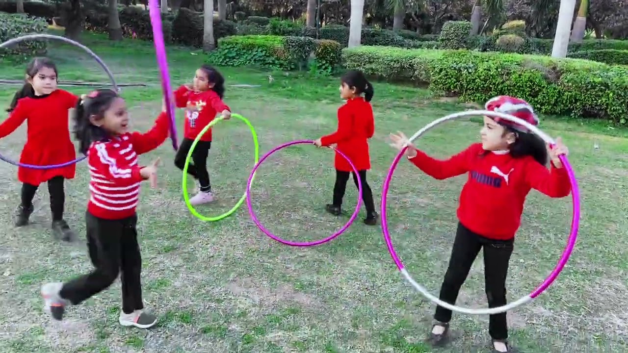 Merry Christmas 🌲|Hoop Dance By Fun Hoop & Dance Studio 