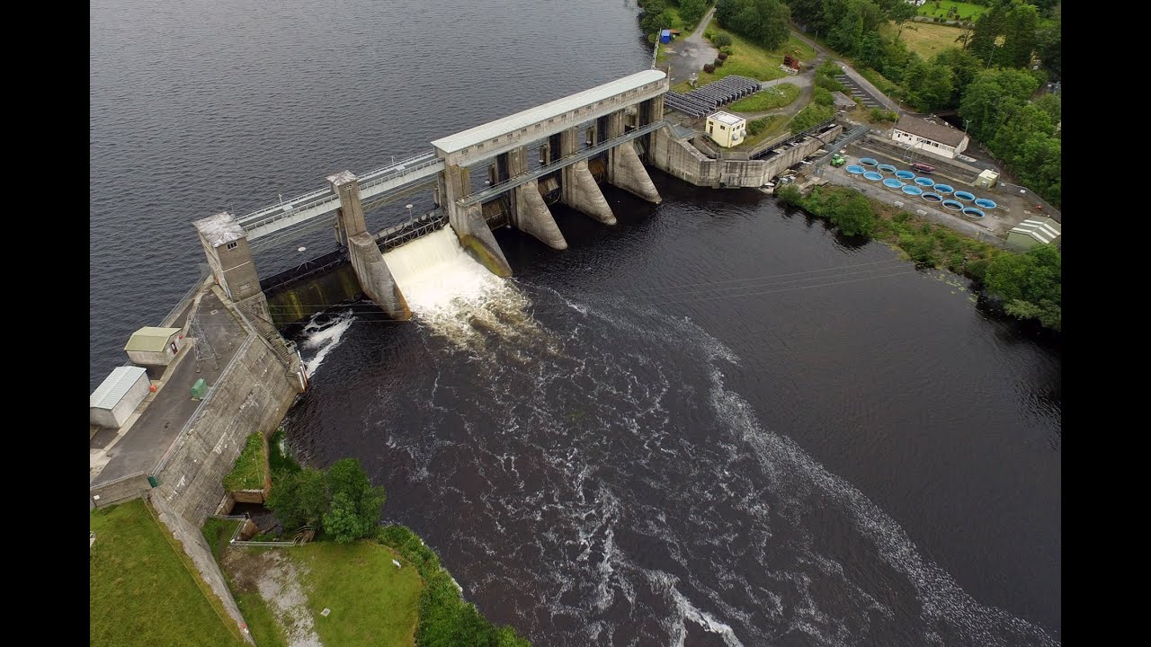 Parteen Regulating Weir, Lower Shannon, July 2015