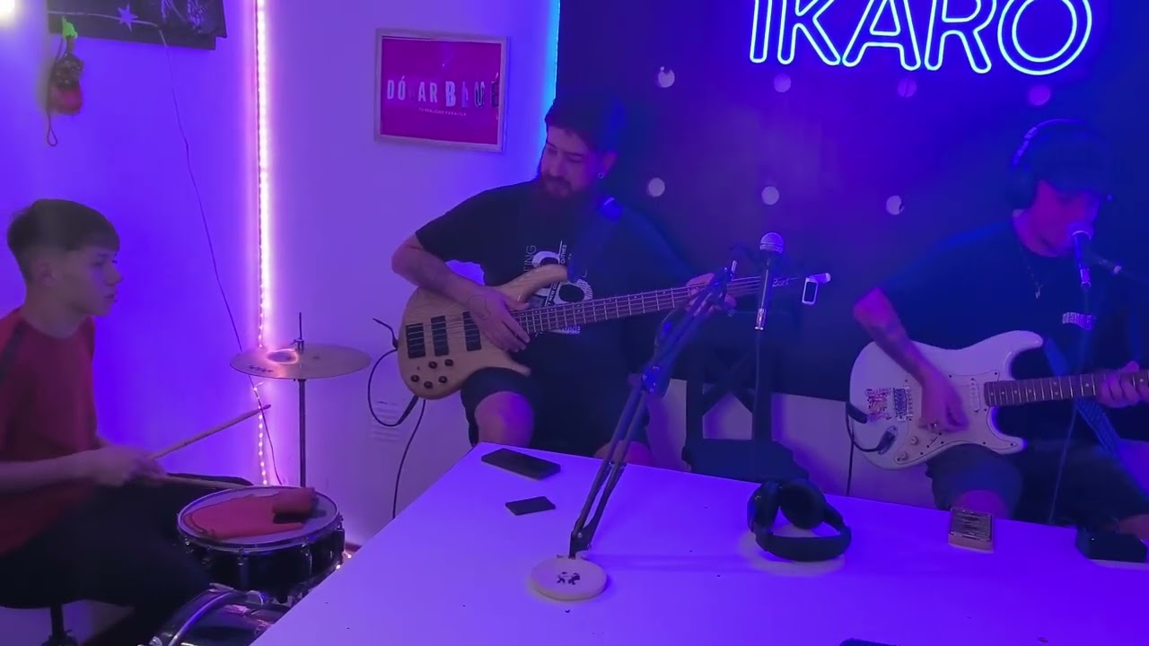 Volátil en DolarBlueRock #rock #streaming #parati #bandaenvivo 