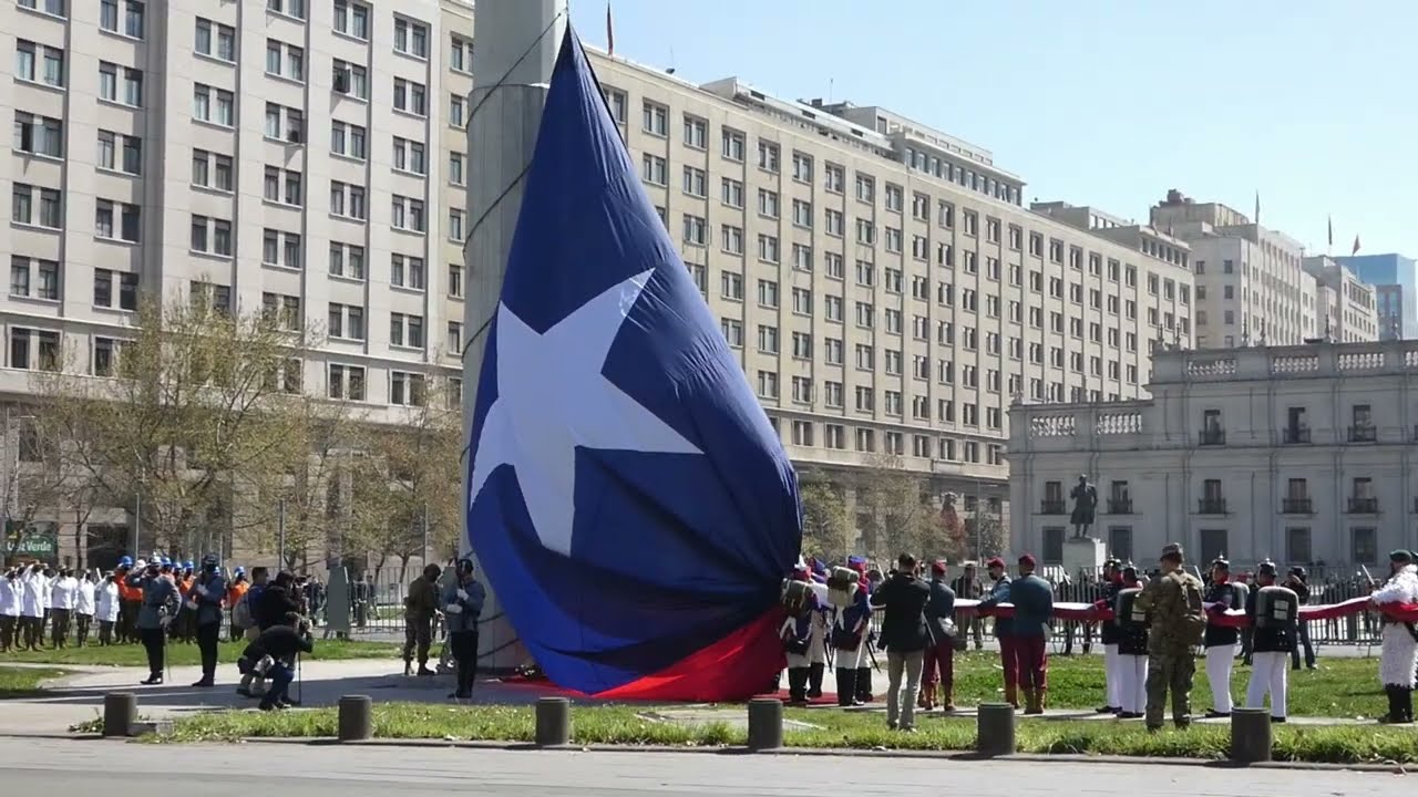 Escuela Militar Libertador Bernardo O´Higgins Ceremonia de Izamiento de la Bandera Septiembre 2022