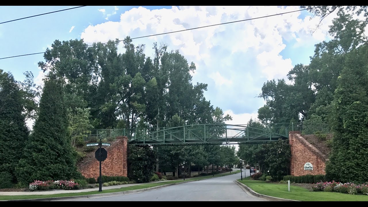Weekly Neighborhood Tour | Hammond's Ferry