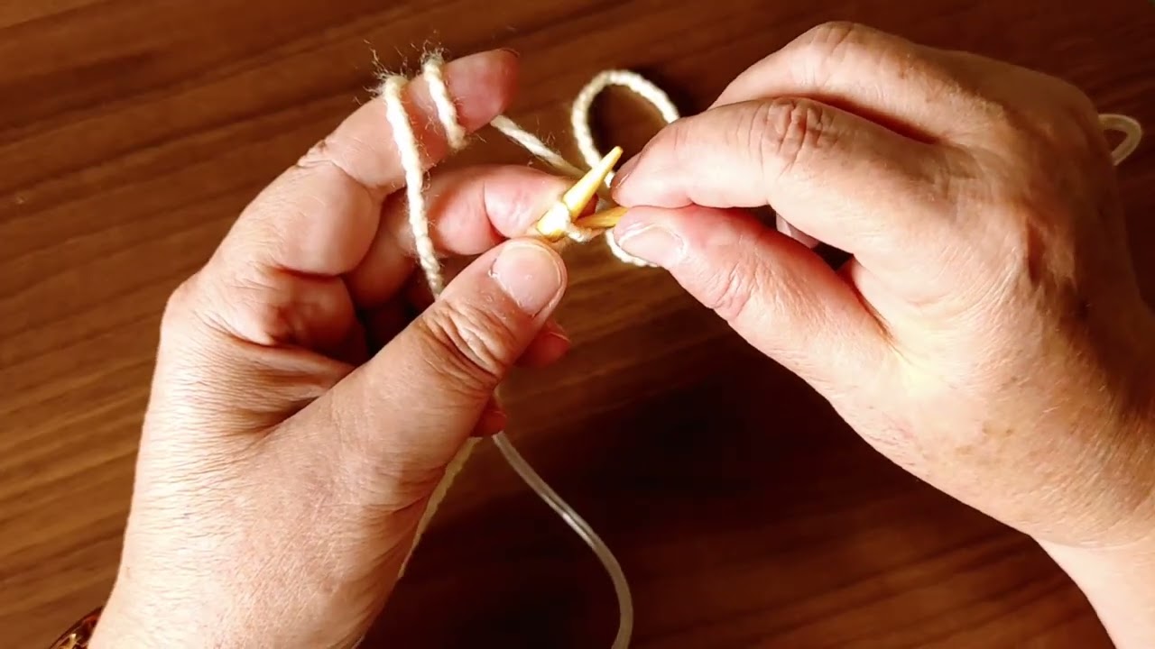 lekcja 4: jak zrobić szalik na drutach dla Twojej maskotki