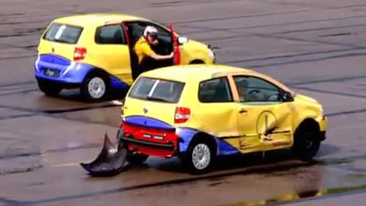 Car Football! VW Fox takes on the Aygo | Top Gear