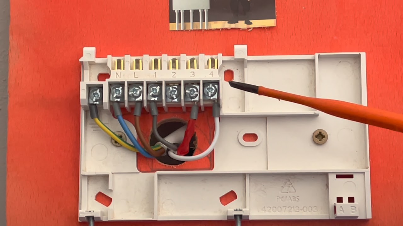 Y plan heating system wiring explained Honeywell edition