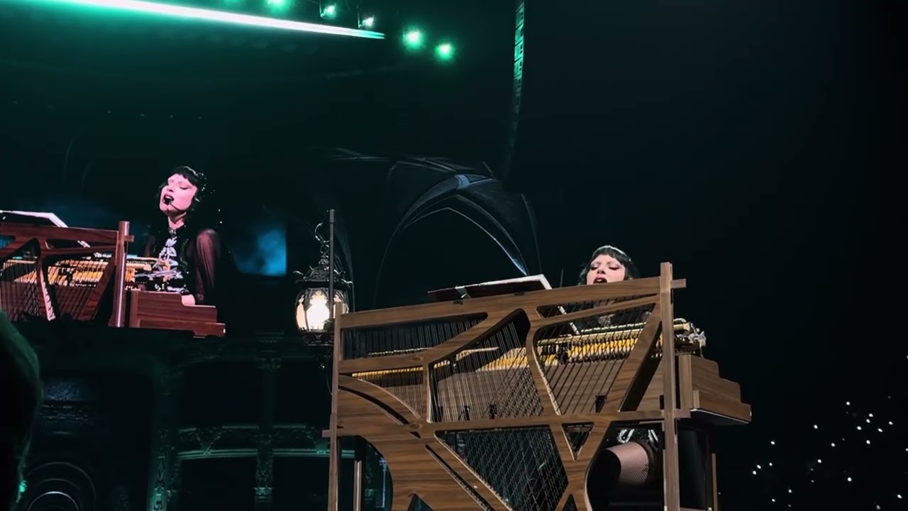 Lady Gaga Edge Of Glory Acoustic Live in London, Mayhem Ball, 30.09.2025