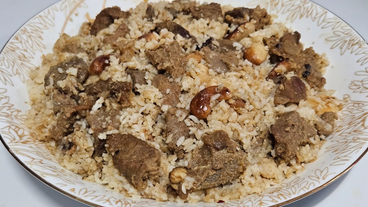 অতি সহজ ভাবে গরুর তেহারি রান্না করলাম I আশা করি আপনাদের ভাল লাগবে l