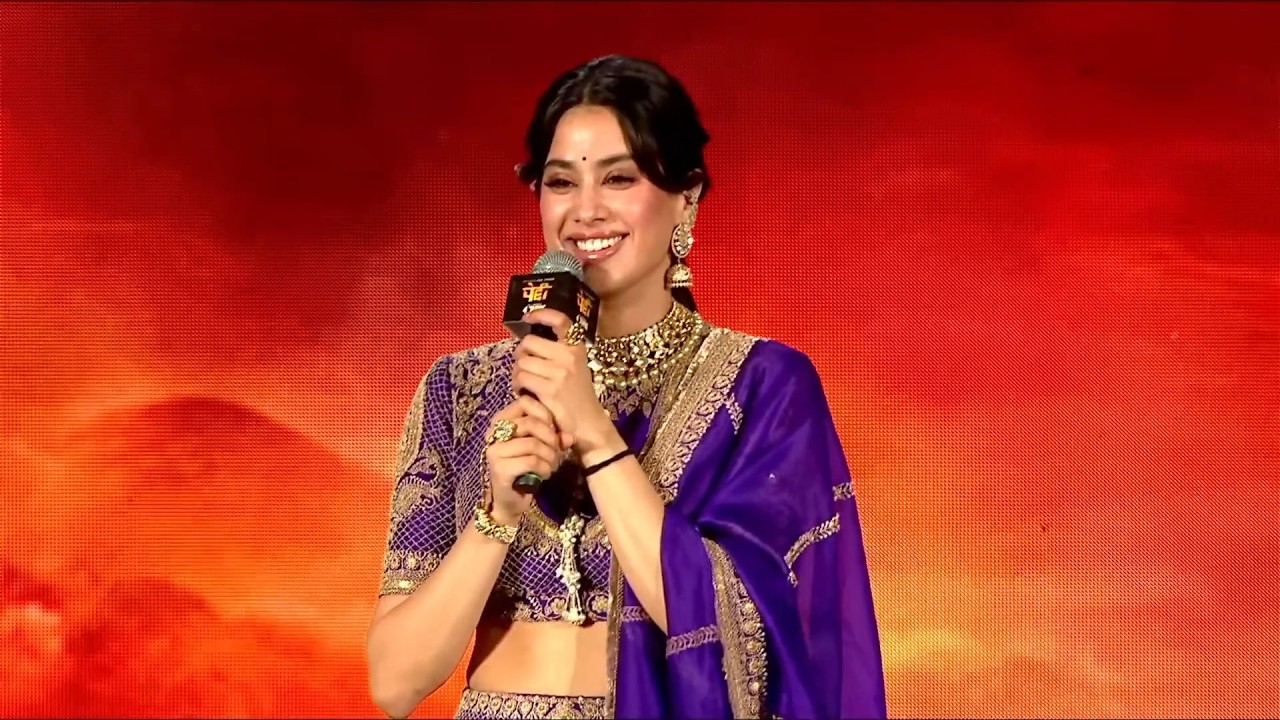 Janhvi Kapoor Speech at #PEDDI KI AAWAZ at Bhopal | Ram Charan | Buchi Babu | News Buzz