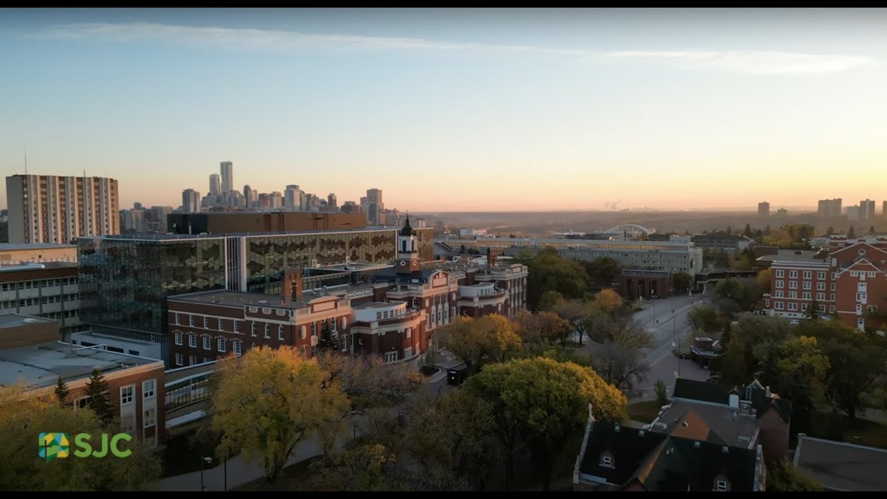 St. Joseph's College Residences at the UofA - 3 minute tour!