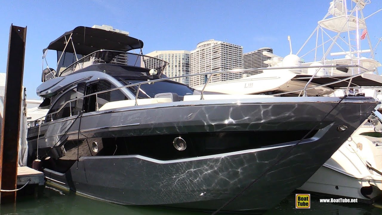 2019 Cranchi E52 F Evoluzione Luxury Motor Yacht - Walkthrough - 2019 Miami Yacht Show