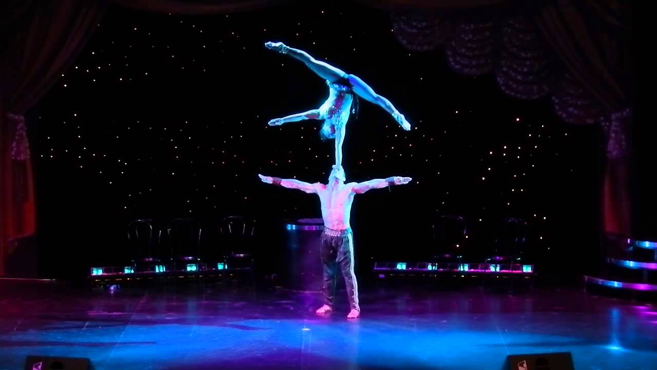 Contorsionista. Artista Circense: Wendy