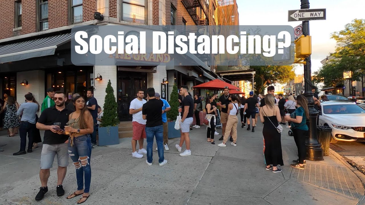 ⁴ᴷ⁶⁰ NYC Reopens! Walking NYC (Narrated) : 30th Avenue, Astoria, Queens (June 13, 2020)