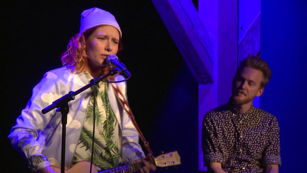 Annika Aakjær - Plads nok