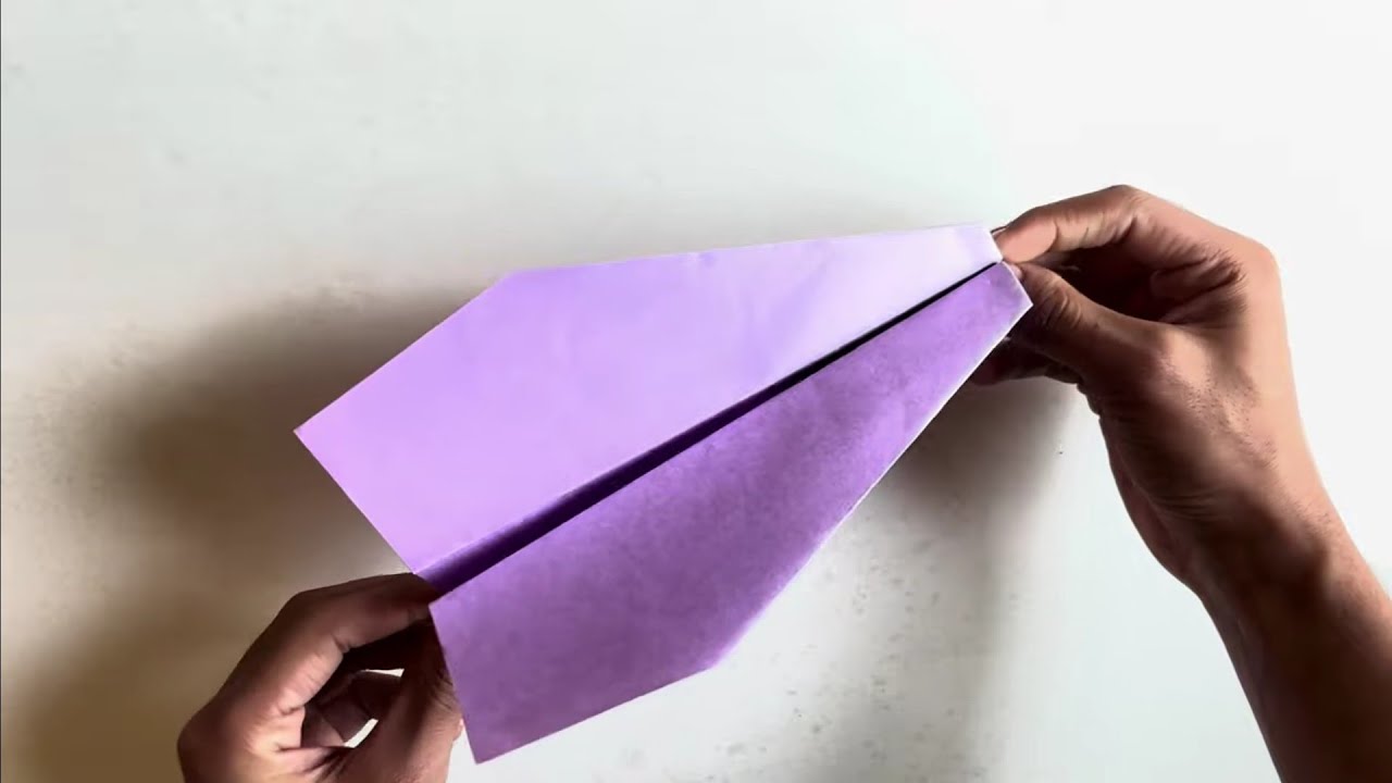 Best paper plane in the world 🤯