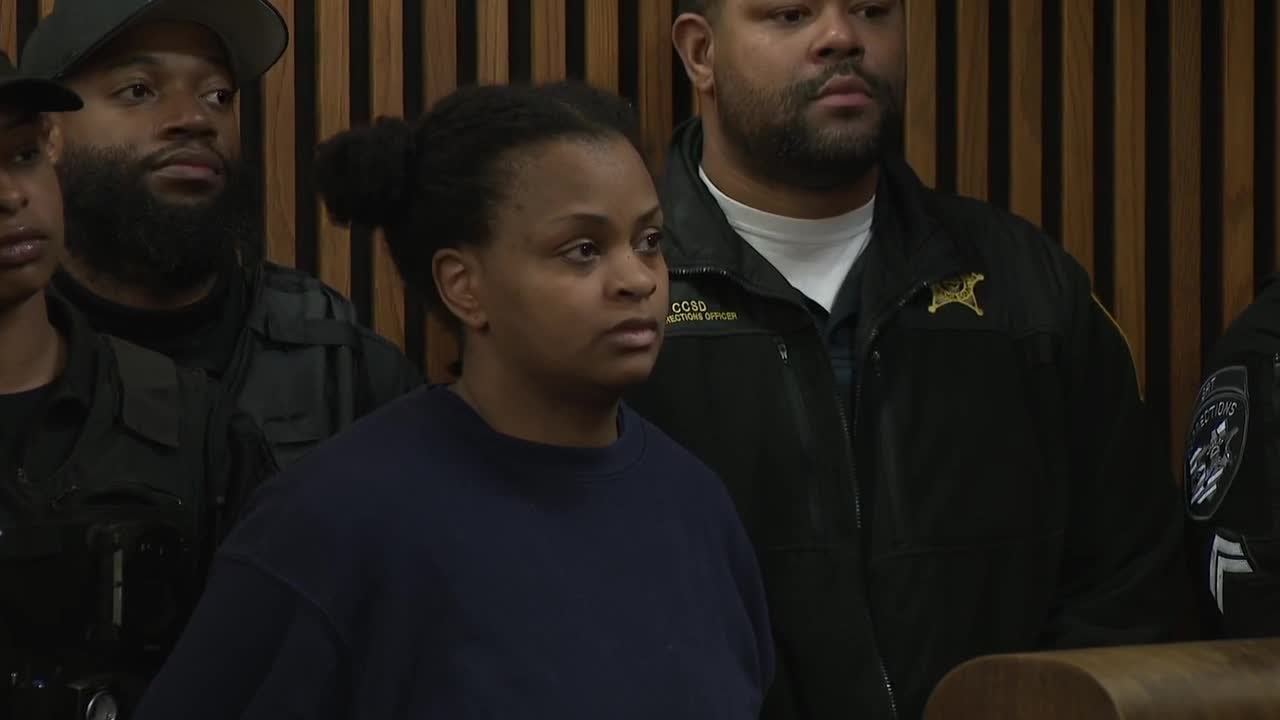 $2 million bond set for mother in connection with 2 young girls found dead