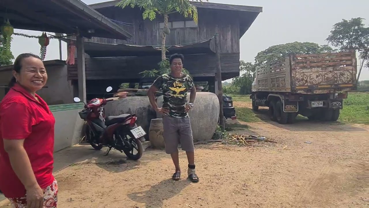 จัดส่งสิบล้อ Hino Sumo 227 คันนี้ที่มีคนแย่งกันซื้อเยอะ