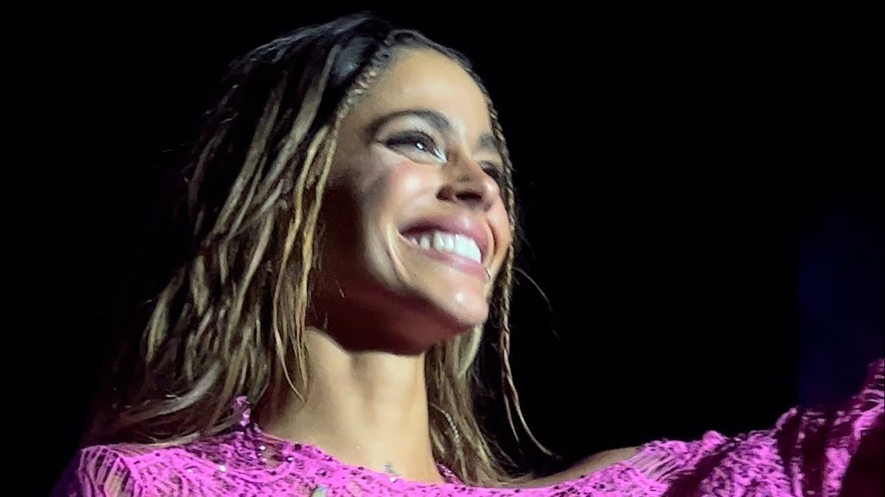 TINI Tour - Bar - Wizink Center Madrid (17/09/23)