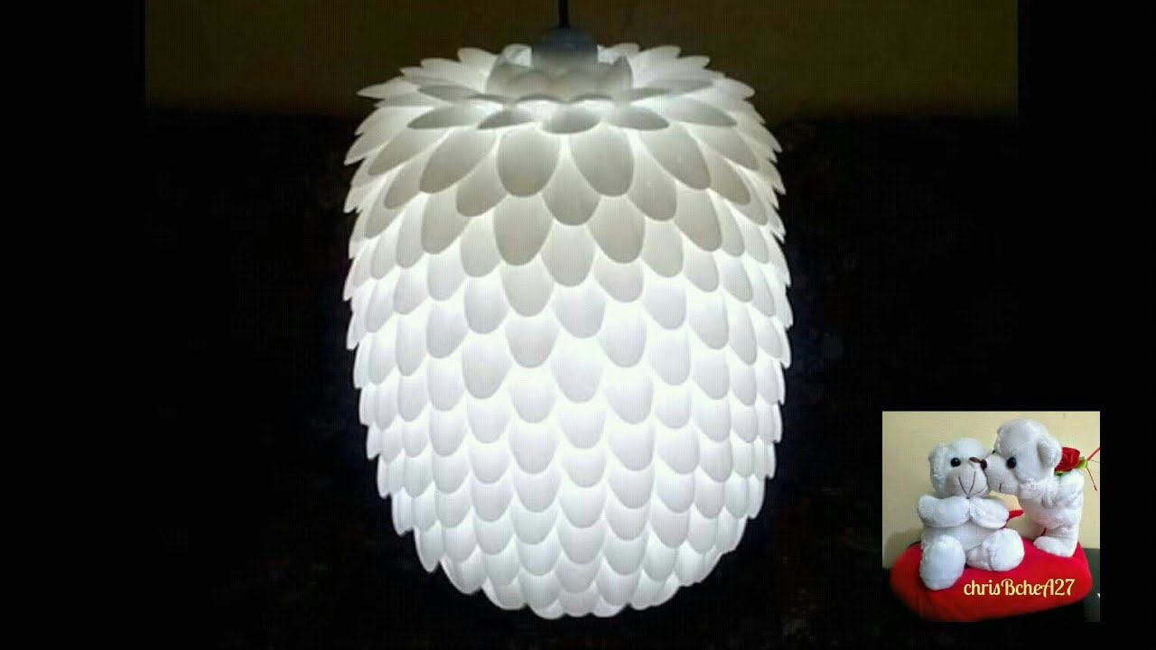 DIY CHANDELIER MADE OF RECYCLED PLASTIC SPOONS