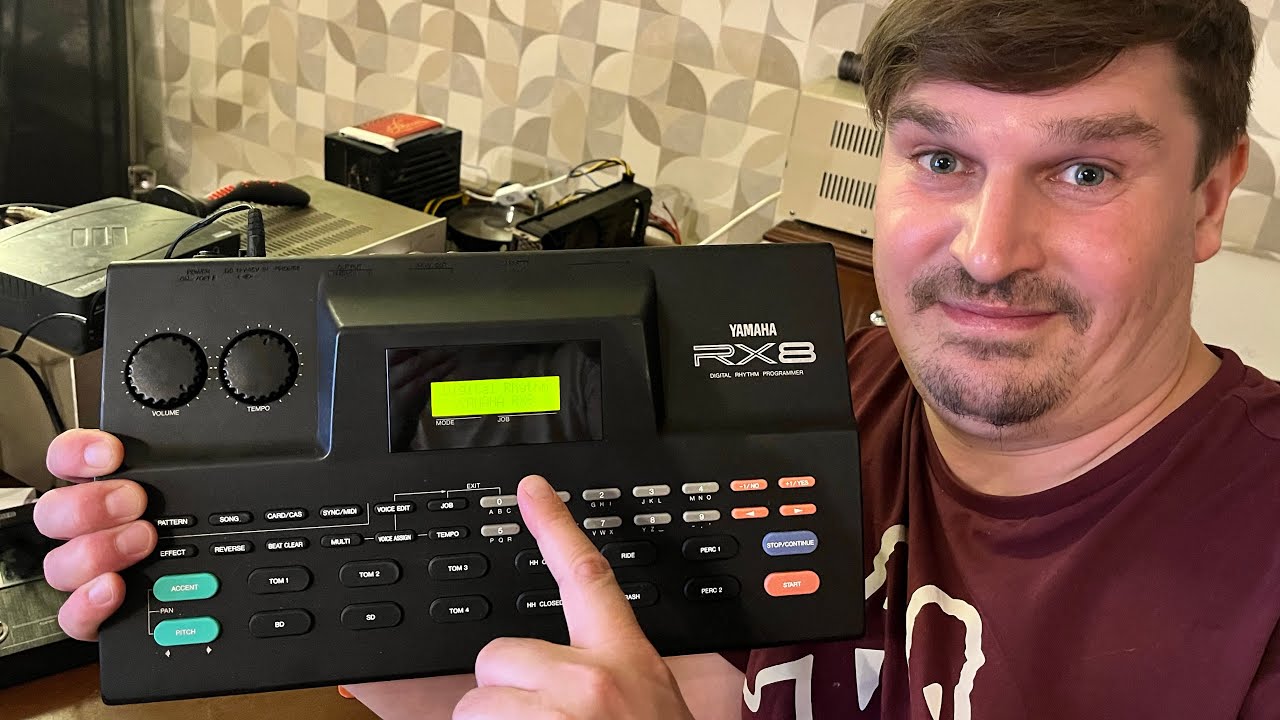 На нем писались хиты Кино. Японская Драм машина из прошлого. Yamaha rx11.