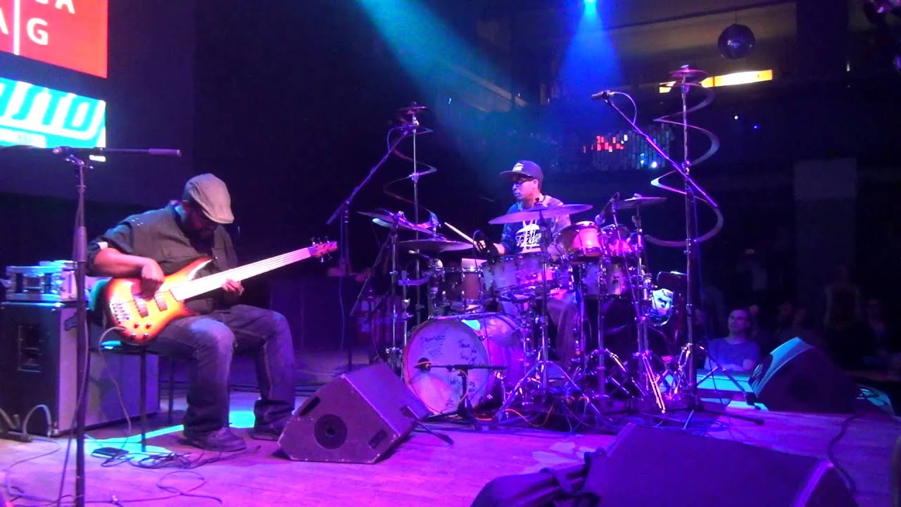 CHRIS DAVE & DRUMHEDZ (HD)