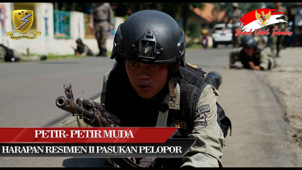 PETIR-PETIR MUDA HARAPAN RESIMEN II PASUKAN PELOPOR