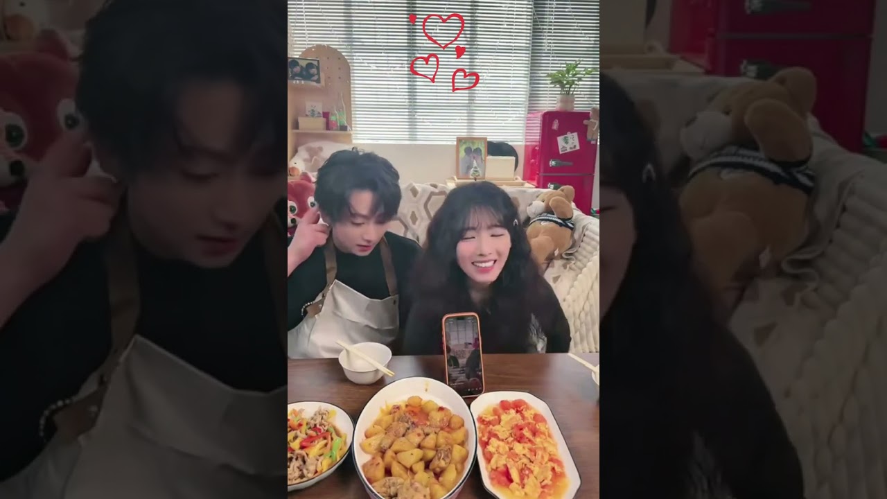 方瑾Jin Fang & 崔雨鑫Yuxin Cui《熾熱吸引》蓄謀已久的飯局吃播回放2026- 02- 04 #方瑾#JinFang#崔雨鑫#YuxinCui#熾熱吸引#演員#吃播#高容方#高熙儿