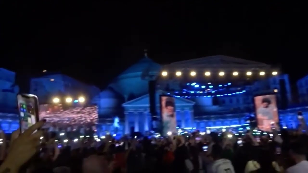 Gigi D’Alessio - Si Turnasse a Nascere @ Piazza Plebiscito - Napoli