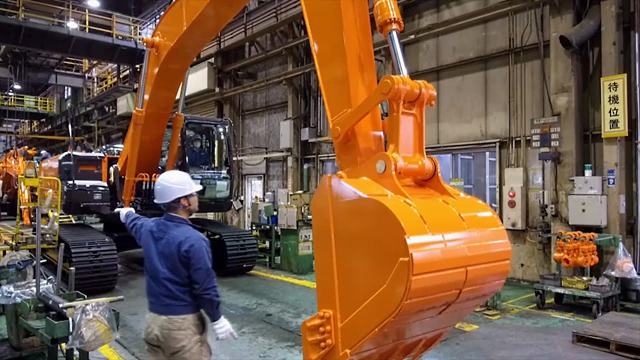 Экскурсия по заводу горнодобывающих экскаваторов Hitachi