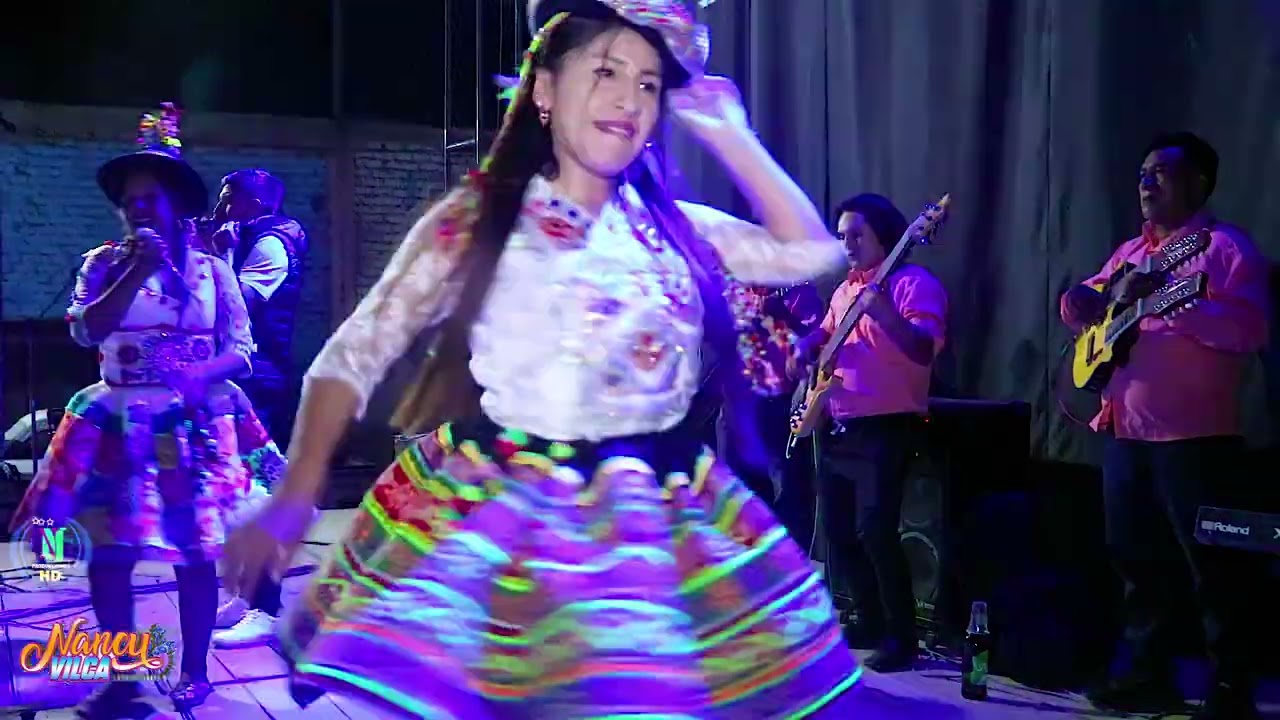 NANCY  VILCA LA  HERMOSA CHICA  PURITA  QUI&Ntilde;ASINA  EN FIESTA  PATRONAL DE TOTOS  EN LIMA 2023