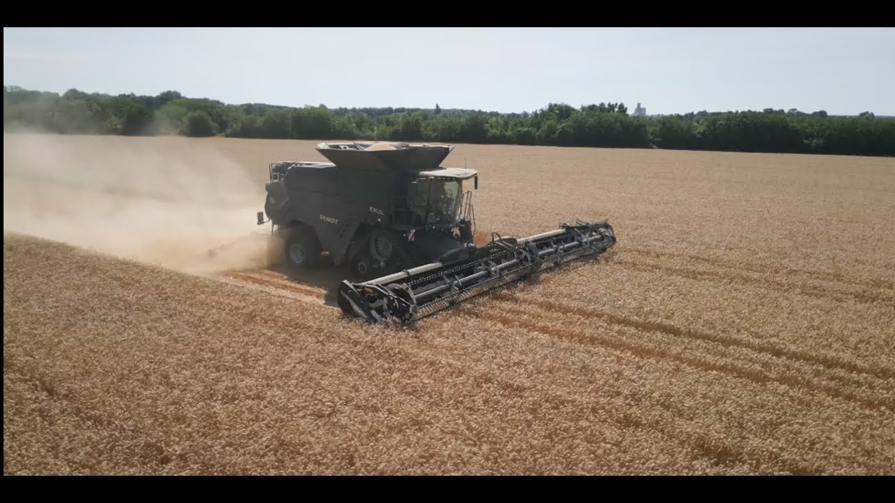 MECANIQUES AGRICOLES - Broyeurs à paille Redekop Manufacturing (à 24 min :20 sec)