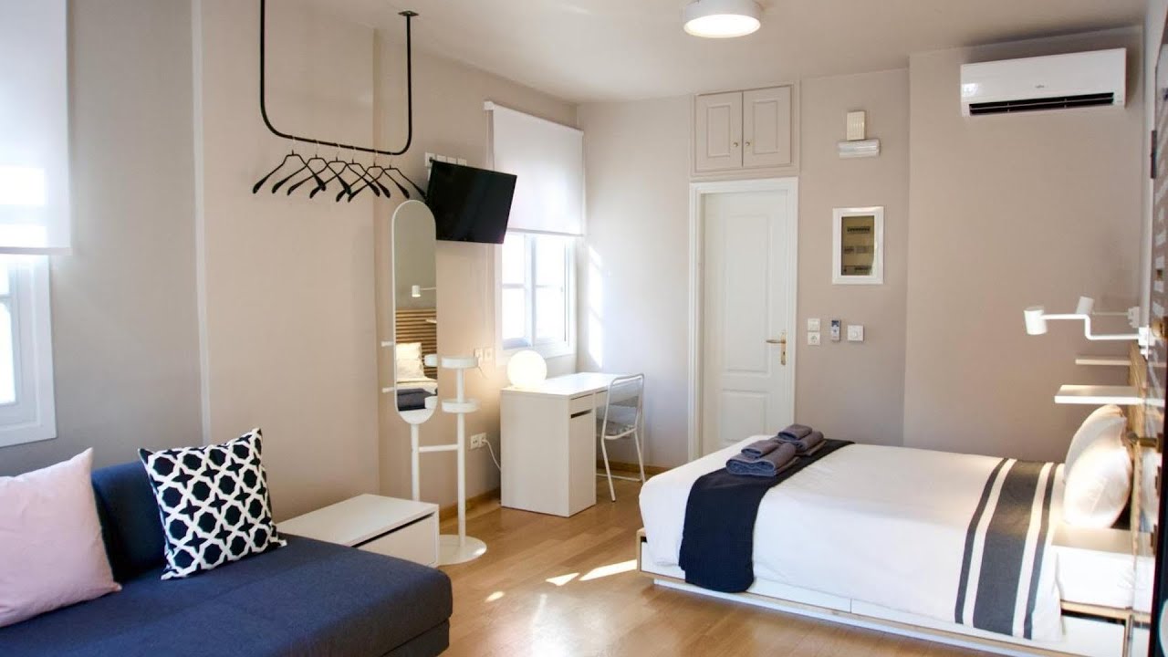 Syntagma Square: Amazing Cozy Studio - Whale | Athens, Greece | Hotel Review ⭐