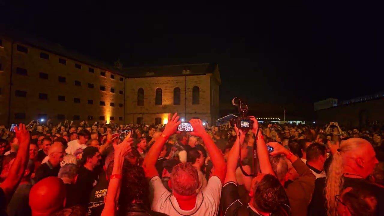 Sex Pistols - Bodies (Live at Fremantle Prison, Western Australia 11 April 2025)