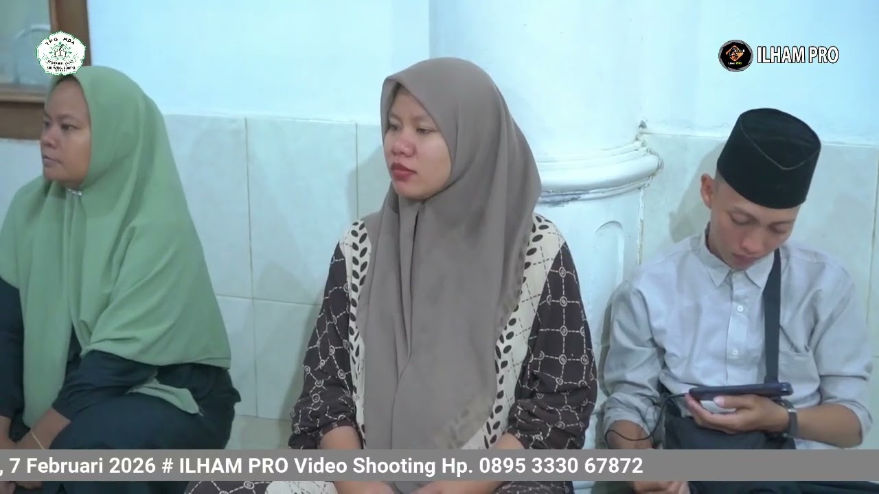 Penampilan santri wisuda