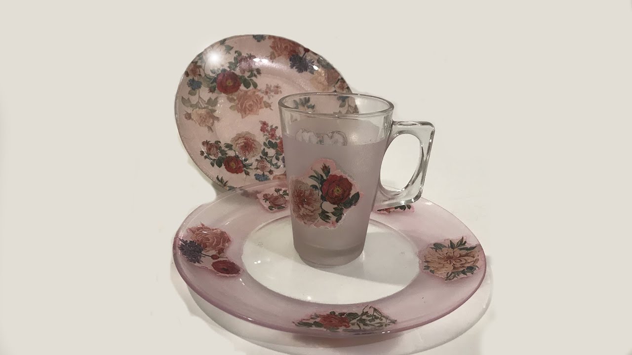 DECOUPAGE LAVÁVEL NA CANECA DE VIDRO COM 2 PRATINHOS!!!