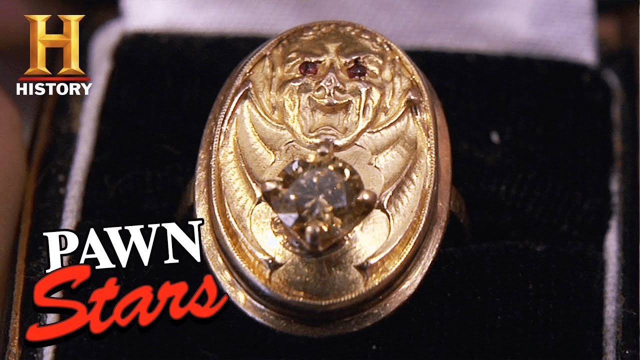 $100,000 for Gangster Lucky Luciano’s Ring (Season 5) | Pawn Stars