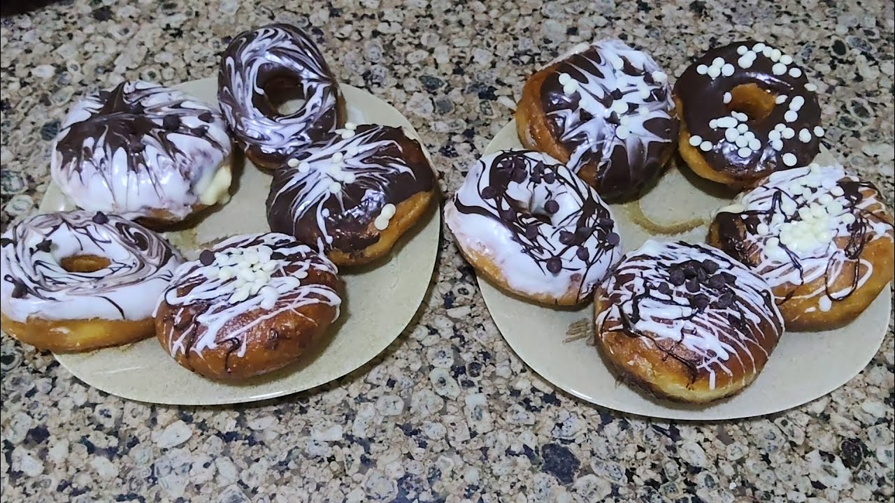 طريقة عمل الدونات في البيت 🍩 ناجحة من أول مرة وبالخطوات👌بمكونات بسيطة و طعم يجنن💥🤩
