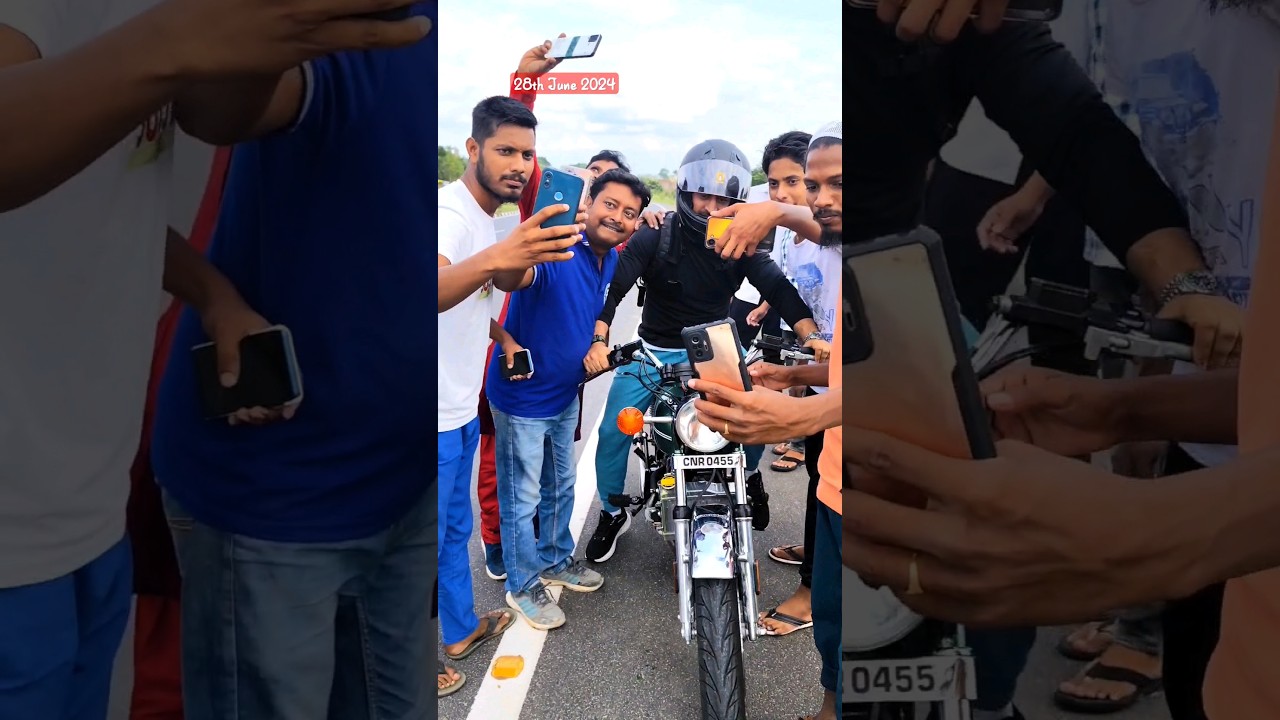 🔥Ms Dhoni Spotted at Ranchi,Ringroad❤️🔥#shortsfeed #msdhoni #dhoni #msd #dhoniforever #shorts #short