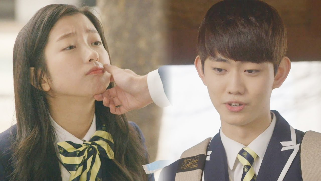김지민, 입술 훑어주는 홍태의에 &lsquo;심쿵&rsquo; 《Super Family》 초인가족 EP18