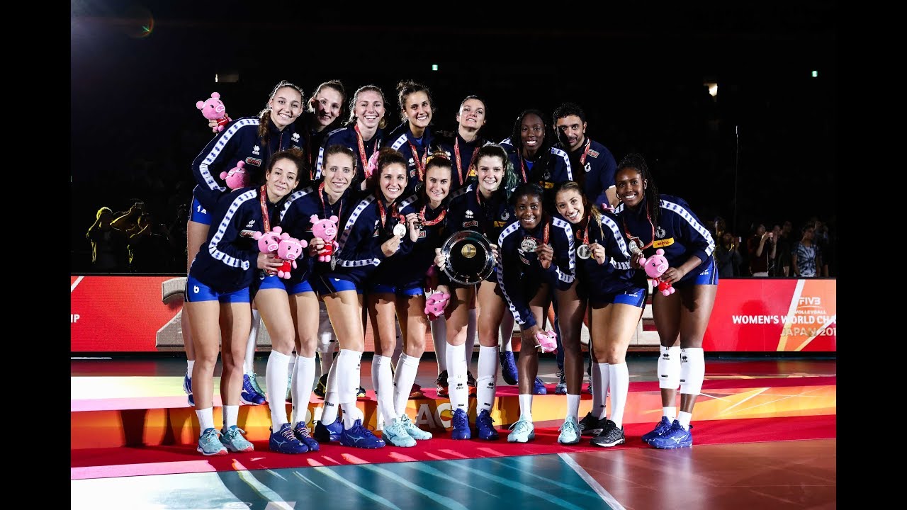 TRIBUTO ALLA NAZIONALE ITALIANA DI PALLAVOLO FEMMINILE