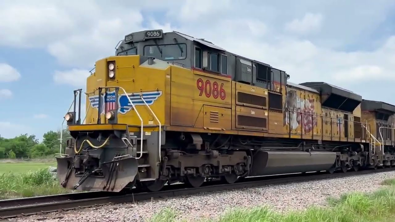 LOCO FOR LOCOMOTIVES !! 200 SUBSCRIBER VIDEO !!