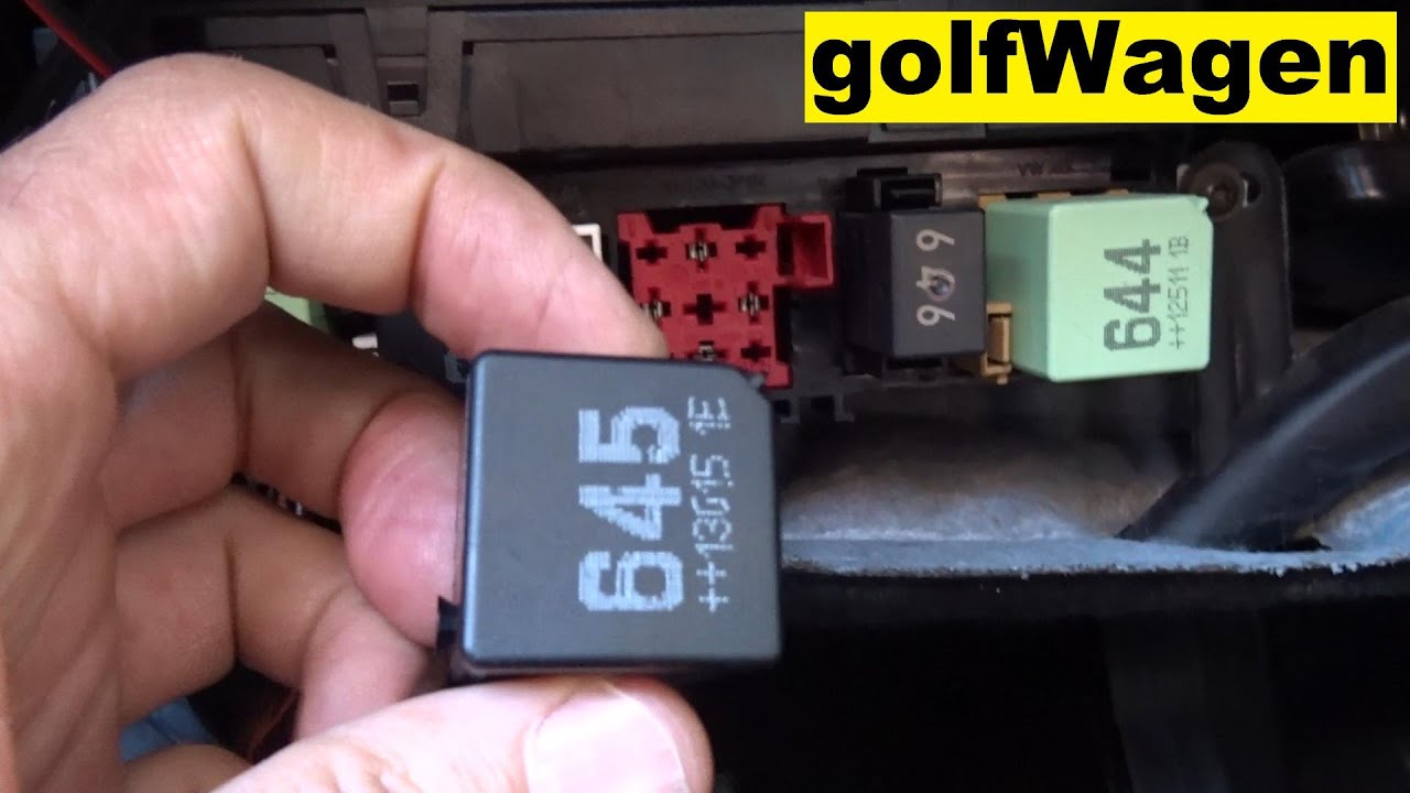 Skoda Octavia 2 starter relay location