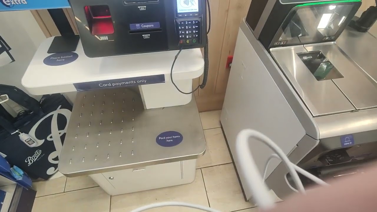 NCR Self Checkout Machine @ Boots - Heathrow Terminal 5 - Greater London