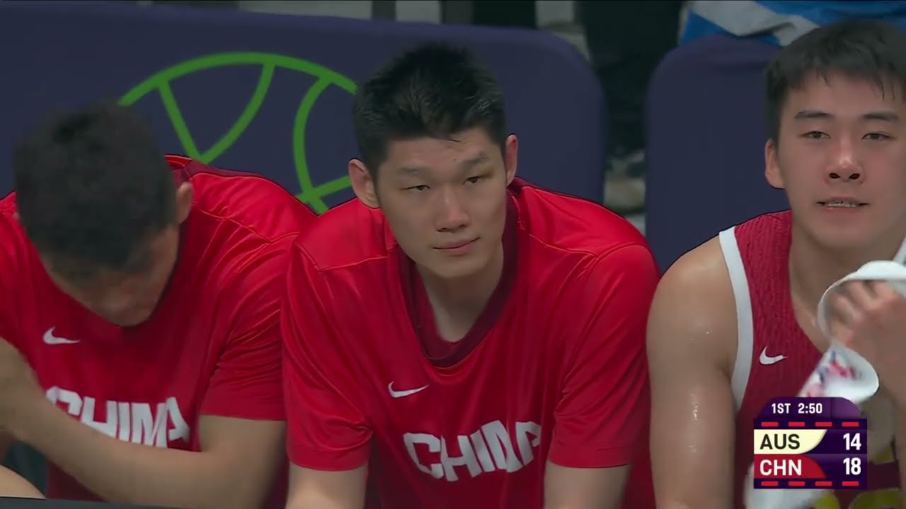 男篮亚洲杯决赛：澳大利亚vs中国第1节