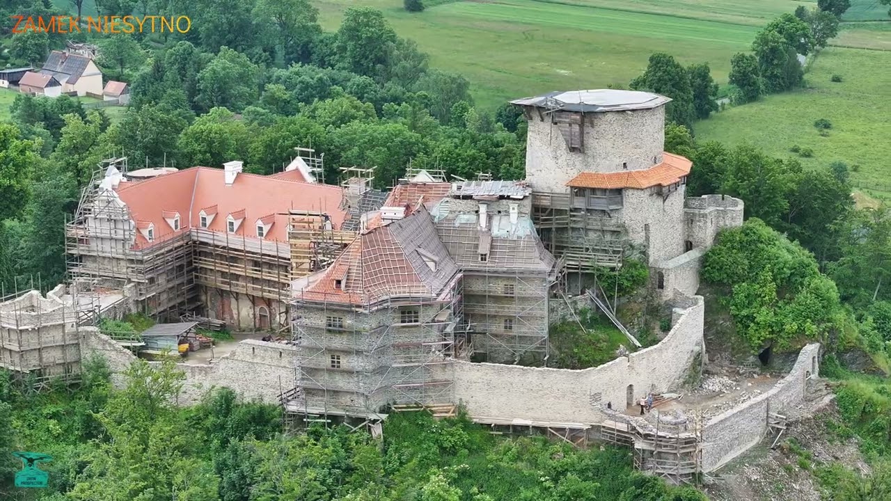 Zamek Niesytno (Nimmersath)