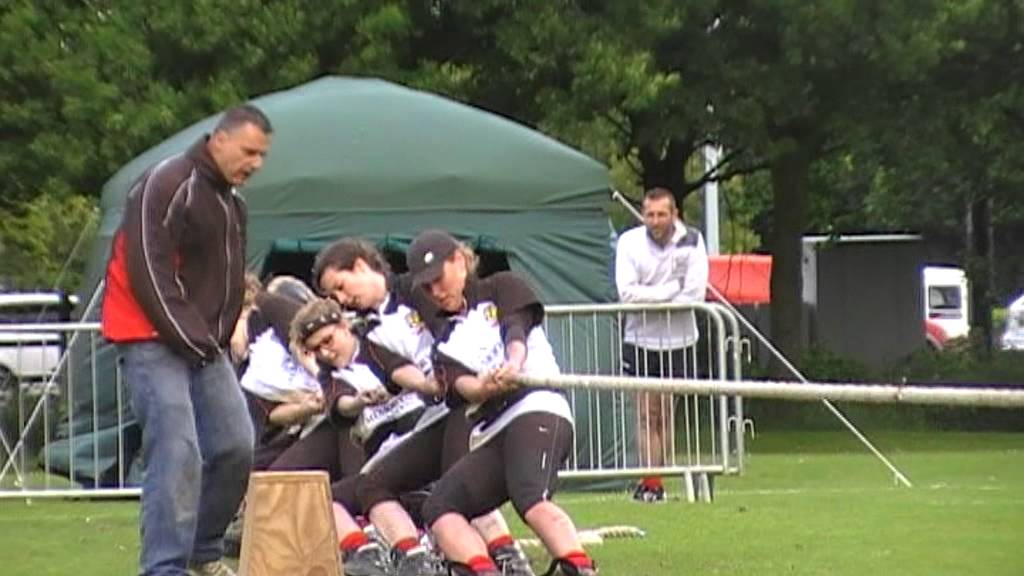 2013 National Outdoor Tug of War Championships - Ladies 560 Kilos Final - Third End
