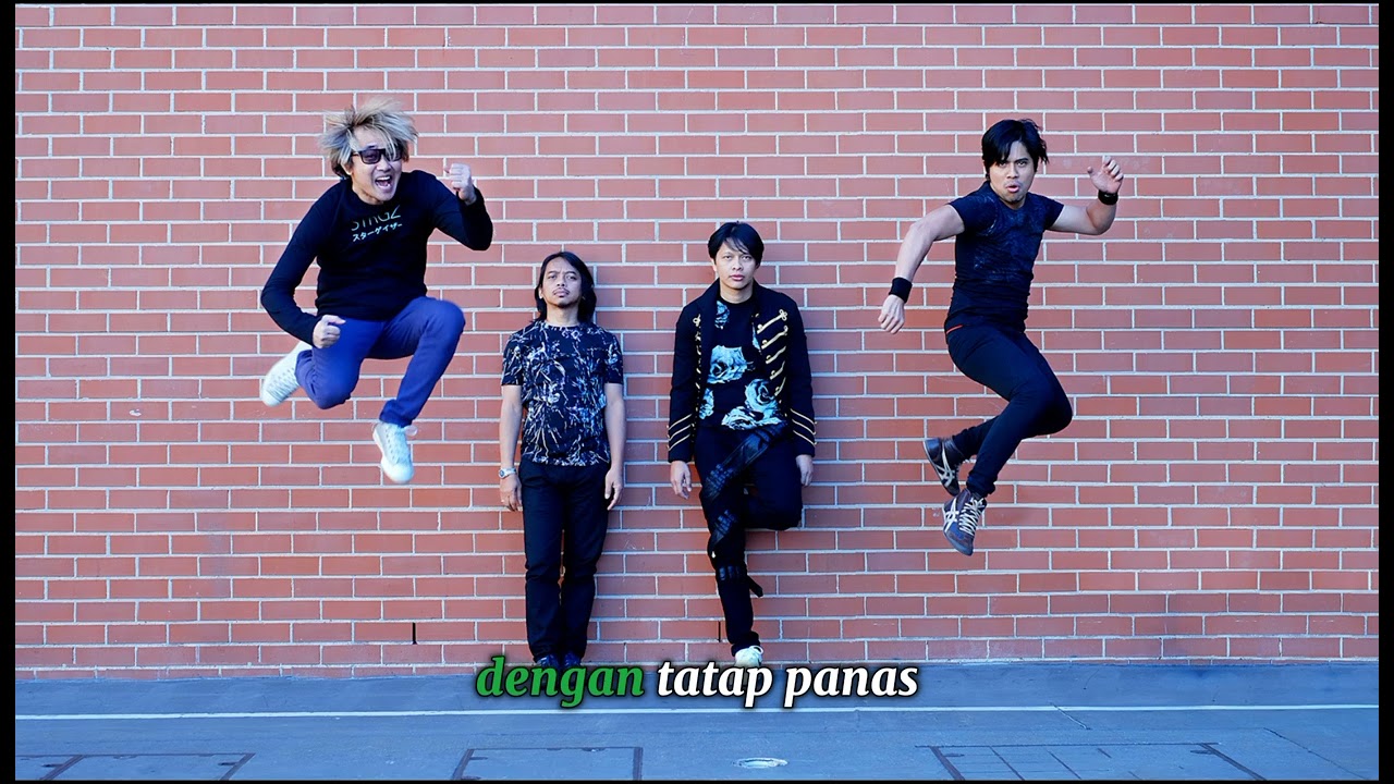 Gigi Jalan Di Bulan